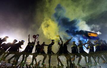 Los jugadores de Boca celebraron el título de campeón del fútbol argentino ante Unión de Santa Fe. 