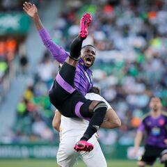 Un punto... y gracias