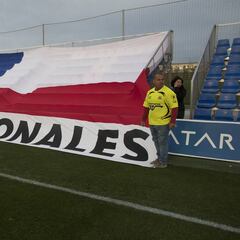 La historia detrás de la bandera gigante que acompaña a Chile