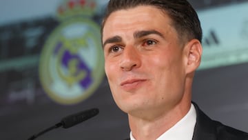 MADRID, 15/08/2023.- Acto de presentación del jugador Kepa Arrizabalaga como nuevo jugador del Real Madrid, este martes en la ciudad deportiva de Valdebebas (Madrid). Arrizabalaga ha sido cedido por el Chelsea FC y estará vinculado al Real Madrid durante esta temporada hasta el 30 de junio de 2024. EFE/ Juan Carlos Hidalgo
