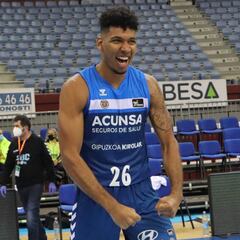 Jaime Echenique llega a la NBA después de su grave lesión