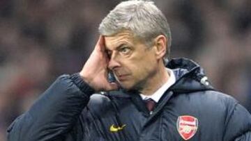 <strong>PROBLEMAS.</strong> Wenger no vive su mejor momento como entrenador del Arsenal.