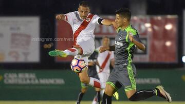 Javi Guerra y Ebert dan la victoria al Rayo ante el Toledo