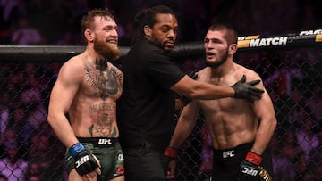 Luego de que Conor McGregor dijera que era el segundo mejor luchador de la UFC luego de Anderson Silva, Khabib respondió de manera sarcástica.