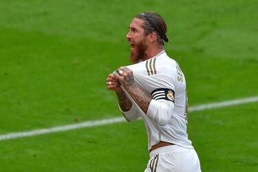 Out of contract best XI: Messi, Ramos, Donnarumma, Mata ....