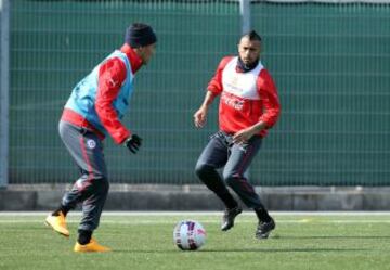 La Roja prepara dos equipos para Irán y Brasil