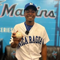 El nicaragüense que firmó con equipo de MLB después de ponchar a Soto, Rodríguez y Devers