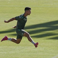 Betis y Espanyol se acercan para cerrar la cesión de Tello