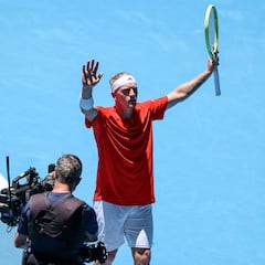 Davidovich puede con Hurkacz pero España cae ante Polonia en la United Cup