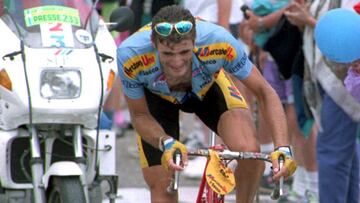 El zigzagueo pesaroso del gigante Eros Poli