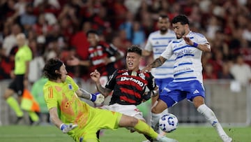 Jorge Carrascal sigue mostrando su calidad en Flamengo
