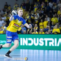 El Kielce polaco se queda sin su central Thrastarson