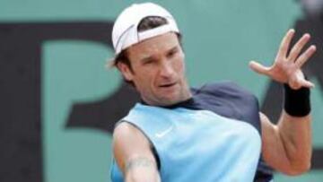 <b>PODEROSO</b>. El mallorquín logró doblegar al correoso italiano Seppi para avanzar a la siguiente ronda.