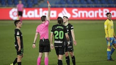 El Legan&eacute;s sali&oacute; molesto de Las Palmas por el criterio arbitral