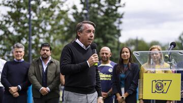 Emilio Azcárraga Jean durante un festejo en el Club América.