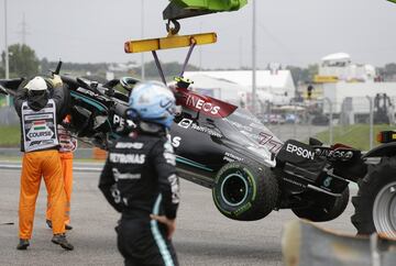 Así fue la accidentada salida en Hungaroring