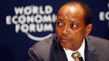 Cape Town (South Africa).- (FILE) - Patrice Motsepe, Founder and Executive Chairman, African Rainbow
Minerals, South Africa, speaks during the World Economic Forum on Africa at the Cape Town International Convention Centre, South Africa, 04 June 2015 (re