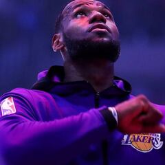 LeBron: "Las estrellas sí quieren jugar conmigo, estoy seguro"