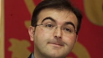 <b>IMPORTANTE RETO</b>. Moncho López asume el reto de llevar a España a Atenas 2004.