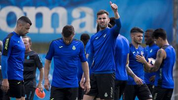 Ante el Valencia, Jurado suplirá a Piatti y Baptistao irá a la derecha