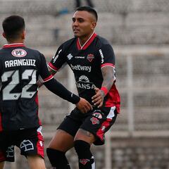 Ñublense anuncia salida masiva