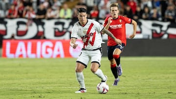 James, en el partido de su estreno con el Rayo.