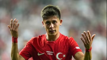 Güler marca y Johnny falla