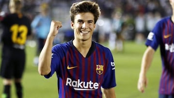 El joven pertenece a la cantera del Barcelona y en la pasada temporada tuvo algunos minutos con el club en donde destacó por su enorme habilidad de juego