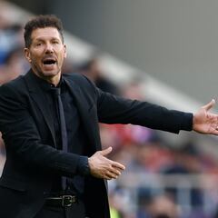 Simeone: “Se nos está haciendo largo desde el penalti con el Bayer”
