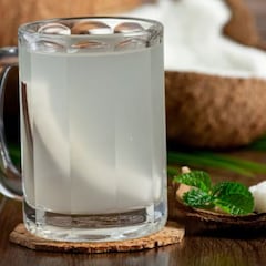 Esta es la mejor bebida natural con electrolitos y minerales que te ayudarán a combatir la ola de calor