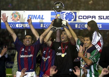 San Lorenzo de Almagro es campeón de la primera Copa Sudamericana al vencer a Atlético Nacional.