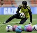 Cech: "Courtois puede convertirse en el mejor portero del mundo"