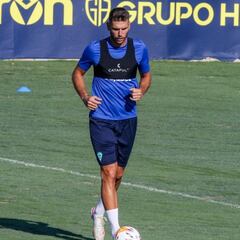 Pedro Alcalá y Gaspar Panadero se desvinculan del Cádiz