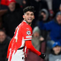 Pepi regresa a las canchas con doblete en pretemporada del PSV Eindhoven