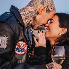 Travis Barker elige el nombre de su futuro hijo con Kourtney Kardashian