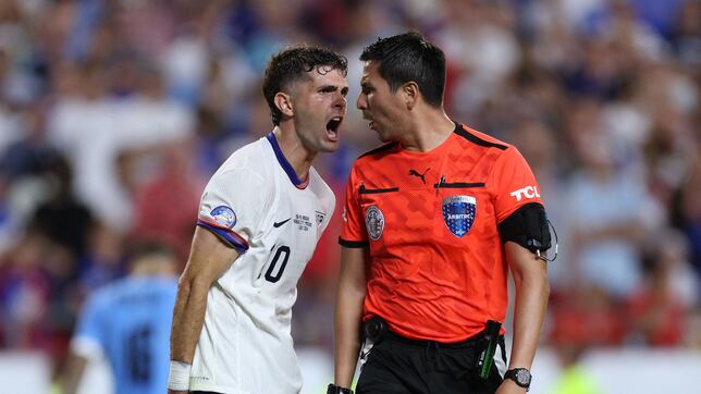 Who is the referee for USMNT - Canada in the September internationals?