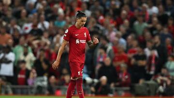 Liverpool's Uruguayan striker Darwin Nunez reacts as he leaves the pitch after being sent off by the referee during the English Premier League football match between Liverpool and Crystal Palace at Anfield stadium, in Liverpool, north west England on August 15, 2022. - - RESTRICTED TO EDITORIAL USE. No use with unauthorized audio, video, data, fixture lists, club/league logos or 'live' services. Online in-match use limited to 120 images. An additional 40 images may be used in extra time. No video emulation. Social media in-match use limited to 120 images. An additional 40 images may be used in extra time. No use in betting publications, games or single club/league/player publications. (Photo by Paul ELLIS / AFP) / RESTRICTED TO EDITORIAL USE. No use with unauthorized audio, video, data, fixture lists, club/league logos or 'live' services. Online in-match use limited to 120 images. An additional 40 images may be used in extra time. No video emulation. Social media in-match use limited to 120 images. An additional 40 images may be used in extra time. No use in betting publications, games or single club/league/player publications. / RESTRICTED TO EDITORIAL USE. No use with unauthorized audio, video, data, fixture lists, club/league logos or 'live' services. Online in-match use limited to 120 images. An additional 40 images may be used in extra time. No video emulation. Social media in-match use limited to 120 images. An additional 40 images may be used in extra time. No use in betting publications, games or single club/league/player publications. (Photo by PAUL ELLIS/AFP via Getty Images)