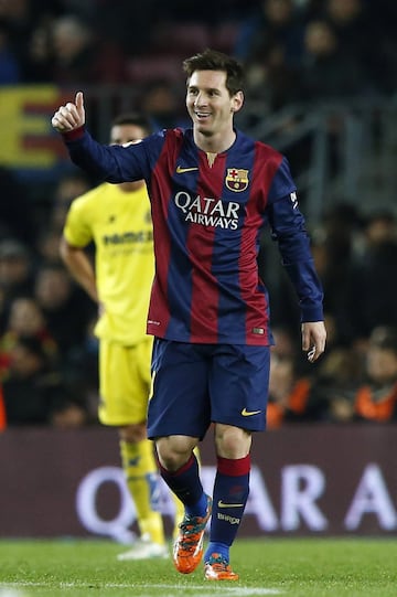 Lionel Messi of FC Barcelona looks on during the Copa del Rey Round of 16 First Leg match between FC Barcelona and Elche CF at Camp Nou on January 8, 2015 in Barcelona, Spain.