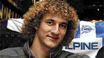 Antón utilizó un comunicado del club para defenderse de Coloccini.