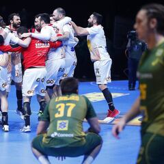 España: sangre, sudor y
lágrimas para eliminar a Brasil