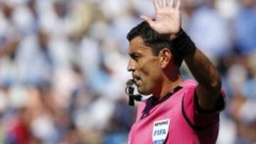 Roberto Tobar ha dirigido 170 partidos en el profesionalismo.