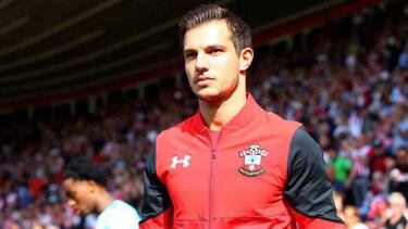 Soares: Barcelona linked with summer move for right-back