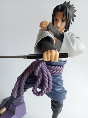 Sasuke e Itachi de ‘Naruto’ cara a cara en dos imponentes figuras que combinadas lucen de escándalo