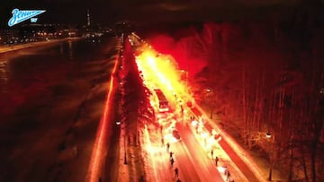 The tunnel of fire! Zenit fans welcome their team bus