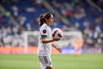 Kenti Robles de Mexico durante el partido Haiti vs Mexico.