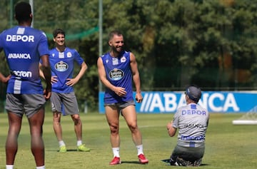 El Depor todavía espera a Çolak