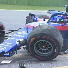 Fuerte accidente de Alex Albon en los Libres 3 de Shanghái