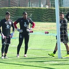 Club ecuatoriano se interesa en joven portero de Colo Colo