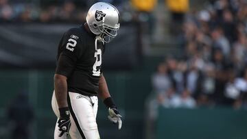 JaMarcus Russell disputó 31 partidos durante tres temporadas con los Raiders y acumuló 4,083 yardas, 18 TDs y 23 intercepciones.