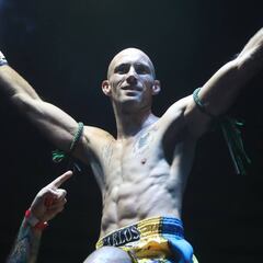 Coello, profeta en su tierra: gana su tercer Mundial en Cádiz